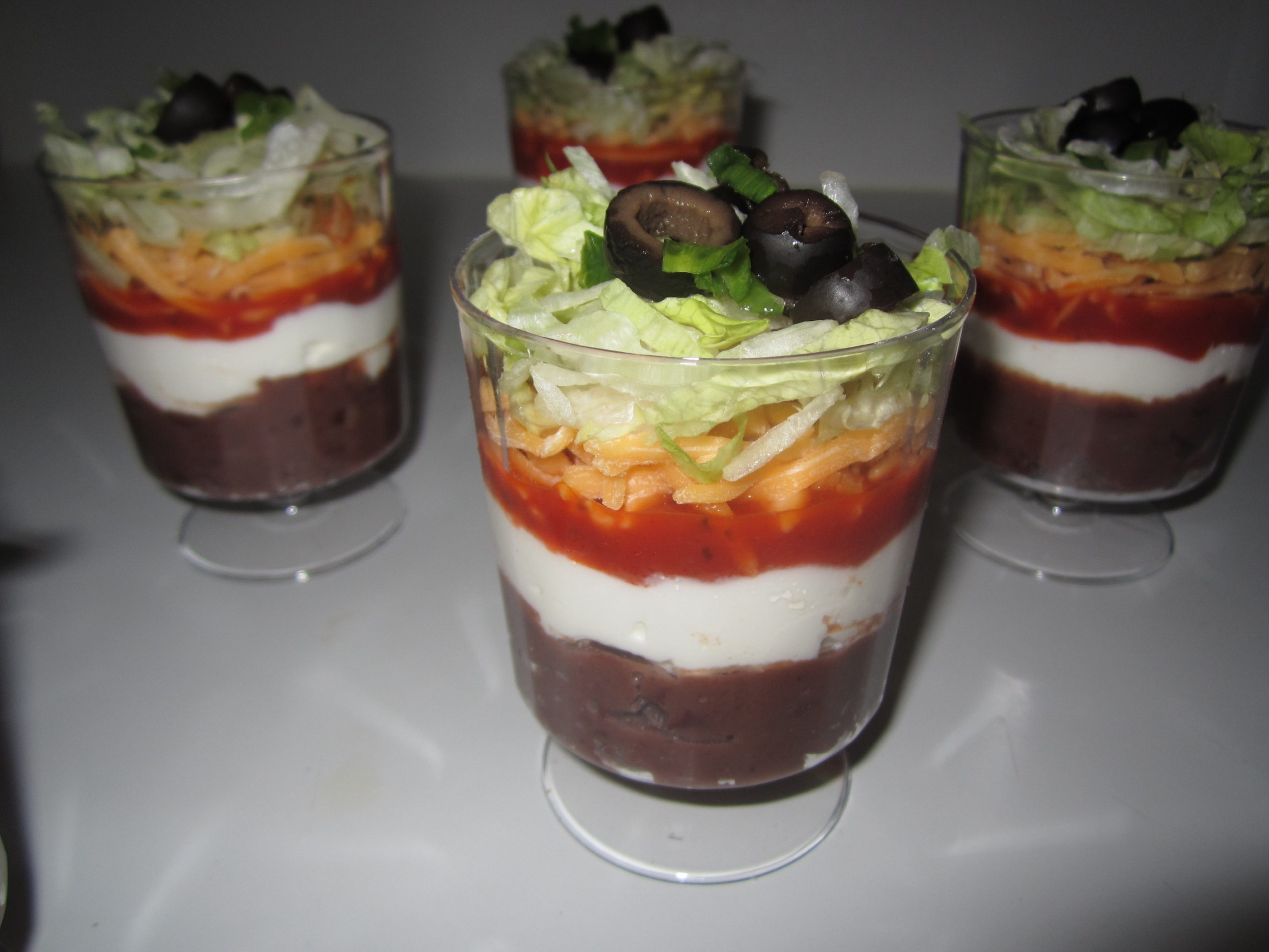 Mexican-Seven-Layer-Dip-Cups